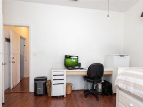 4123 Sapphire Bnd, Weston FL 33331