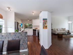 4123 Sapphire Bnd, Weston FL 33331