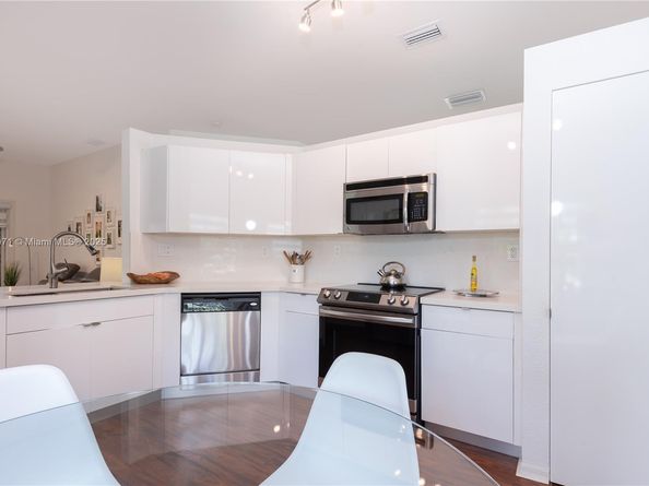 4123 Sapphire Bnd, Weston FL 33331