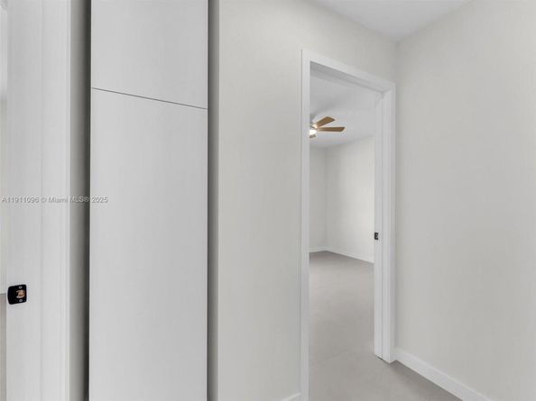 2120 NE 55th Ct, Fort Lauderdale FL 33308