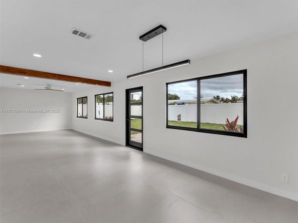 2120 NE 55th Ct, Fort Lauderdale FL 33308