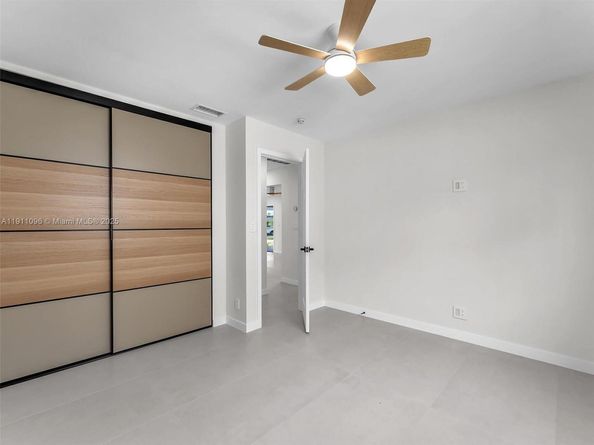 2120 NE 55th Ct, Fort Lauderdale FL 33308