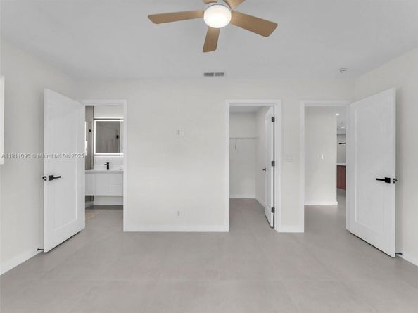 2120 NE 55th Ct, Fort Lauderdale FL 33308