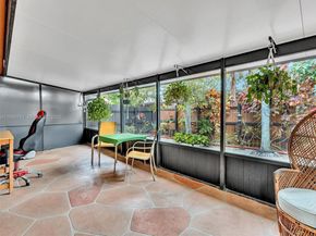 2350 Elm Ct, Pembroke Pines FL 33026
