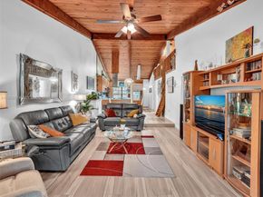 2350 Elm Ct, Pembroke Pines FL 33026
