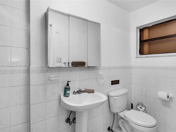520 SW 22nd Rd, Miami FL 33129