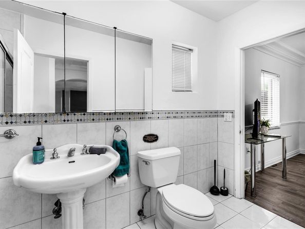 520 SW 22nd Rd, Miami FL 33129