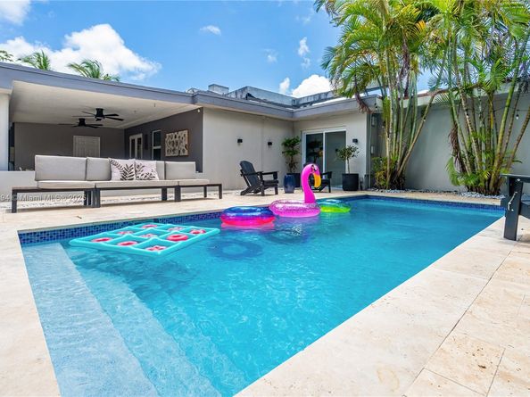 520 SW 22nd Rd, Miami FL 33129