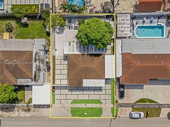 5129 E 8th Ct, Hialeah FL 33013