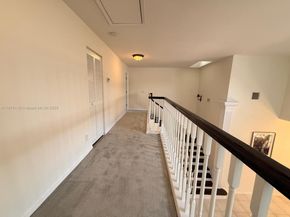 30 Windsor Ln, Palm Beach Gardens FL 33418