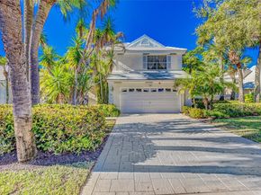 30 Windsor Ln, Palm Beach Gardens FL 33418
