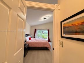 30 Windsor Ln, Palm Beach Gardens FL 33418