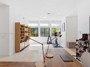 3407 Day Ave 3407, Miami FL 33133