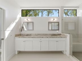 3407 Day Ave 3407, Miami FL 33133