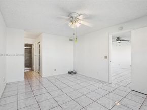 2981 N Nob Hill Rd 108, Sunrise FL 33322