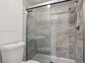 2981 N Nob Hill Rd 108, Sunrise FL 33322