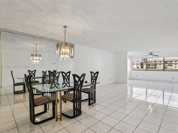 2981 N Nob Hill Rd 108, Sunrise FL 33322