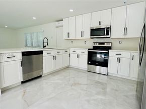 40 NW 125th St, North Miami FL 33168