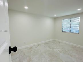 40 NW 125th St, North Miami FL 33168