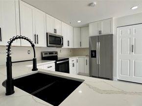 40 NW 125th St, North Miami FL 33168