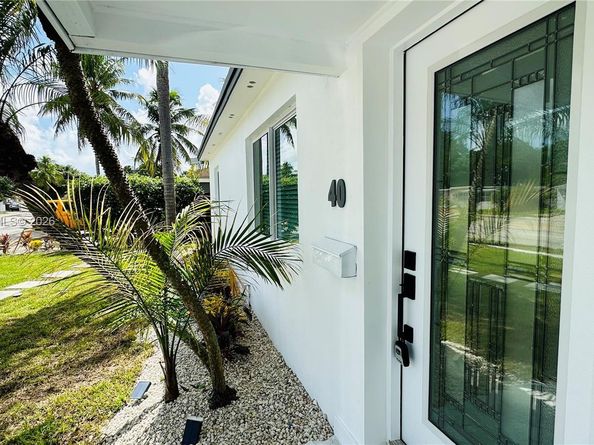 40 NW 125th St, North Miami FL 33168