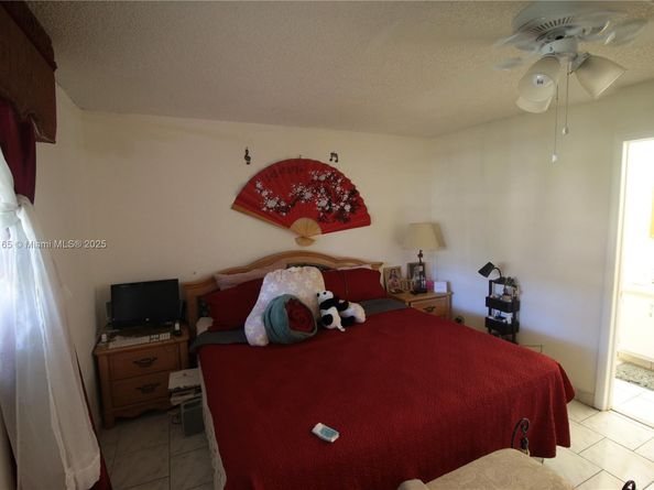 3001 NW 46th Ave 102, Lauderdale Lakes FL 33313