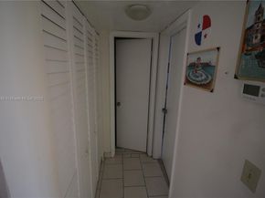 3001 NW 46th Ave 102, Lauderdale Lakes FL 33313