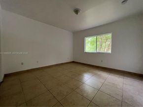 3334 NE 3rd Dr, Homestead FL 33033