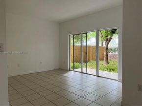 3334 NE 3rd Dr, Homestead FL 33033