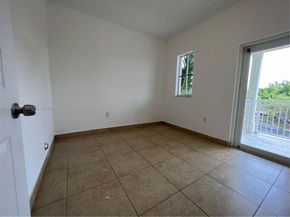 3334 NE 3rd Dr, Homestead FL 33033