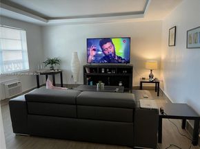16900 NE 14th Ave 209, Miami FL 33162