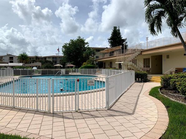 16900 NE 14th Ave 209, Miami FL 33162