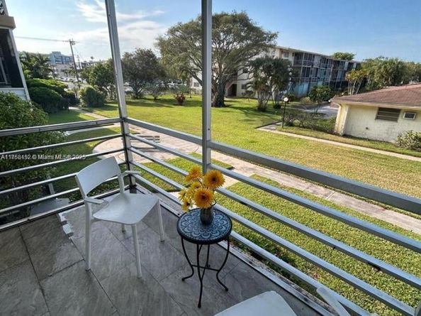 16900 NE 14th Ave 209, Miami FL 33162