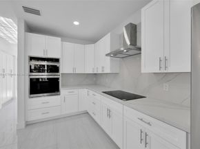 1170 Chenille Cir, Weston FL 33327