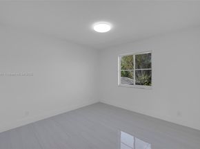 1170 Chenille Cir, Weston FL 33327
