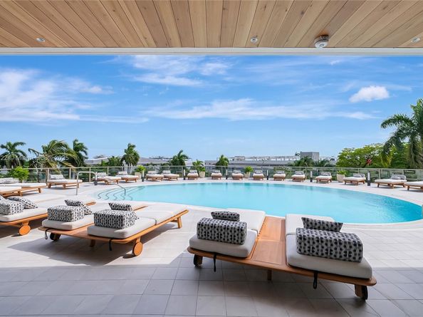 2655 S Bayshore Dr 1401, Miami FL 33133