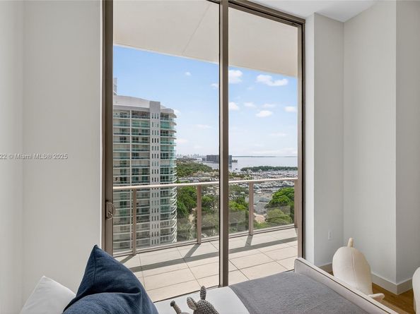 2655 S Bayshore Dr 1401, Miami FL 33133