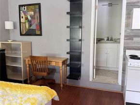 2633 NE 32nd St A, Fort Lauderdale FL 33306