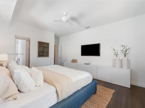 4015 N Meridian Ave 4, Miami Beach FL 33140