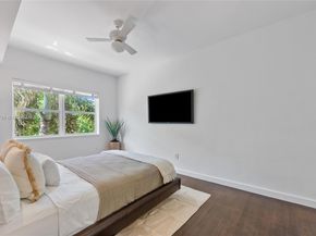 4015 N Meridian Ave 4, Miami Beach FL 33140