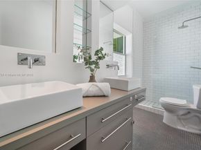 4015 N Meridian Ave 4, Miami Beach FL 33140