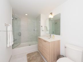 16385 Biscayne Blvd 2904, North Miami Beach FL 33160