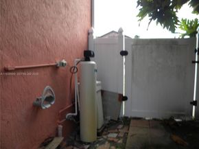 7527 SW 7th Ct, North Lauderdale FL 33068