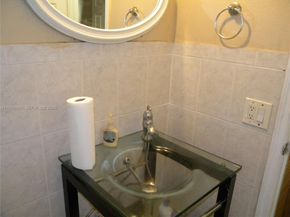 7527 SW 7th Ct, North Lauderdale FL 33068