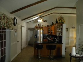 7527 SW 7th Ct, North Lauderdale FL 33068