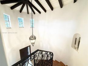 5835 La Gorce Dr, Miami Beach FL 33140