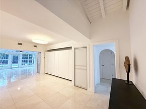 5835 La Gorce Dr, Miami Beach FL 33140