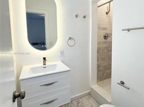 5835 La Gorce Dr, Miami Beach FL 33140