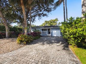 7220 SW 53rd Ct, Miami FL 33143