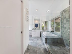 7220 SW 53rd Ct, Miami FL 33143